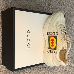 Gucci Sneakers